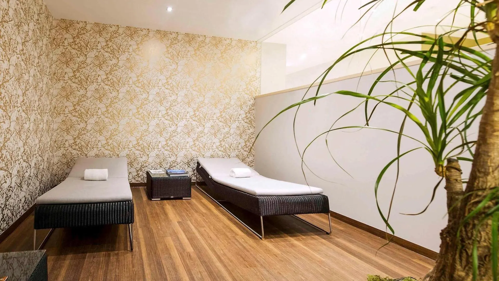 ****  Pullman Munich Hotel Germany