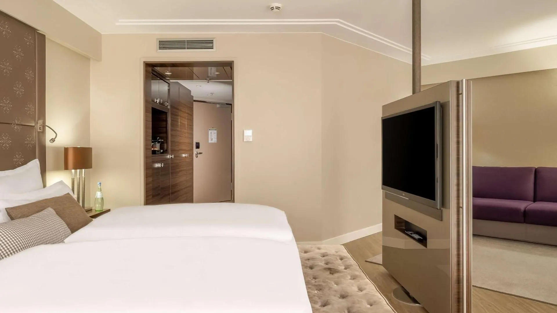 Pullman Munich Hotel