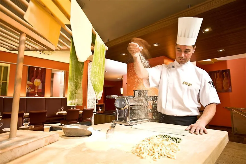 Pullman Munich Hotel