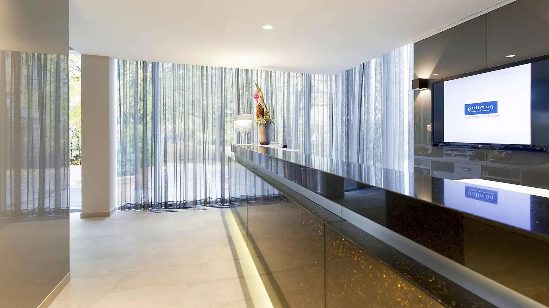 Hotel Pullman München 4*,