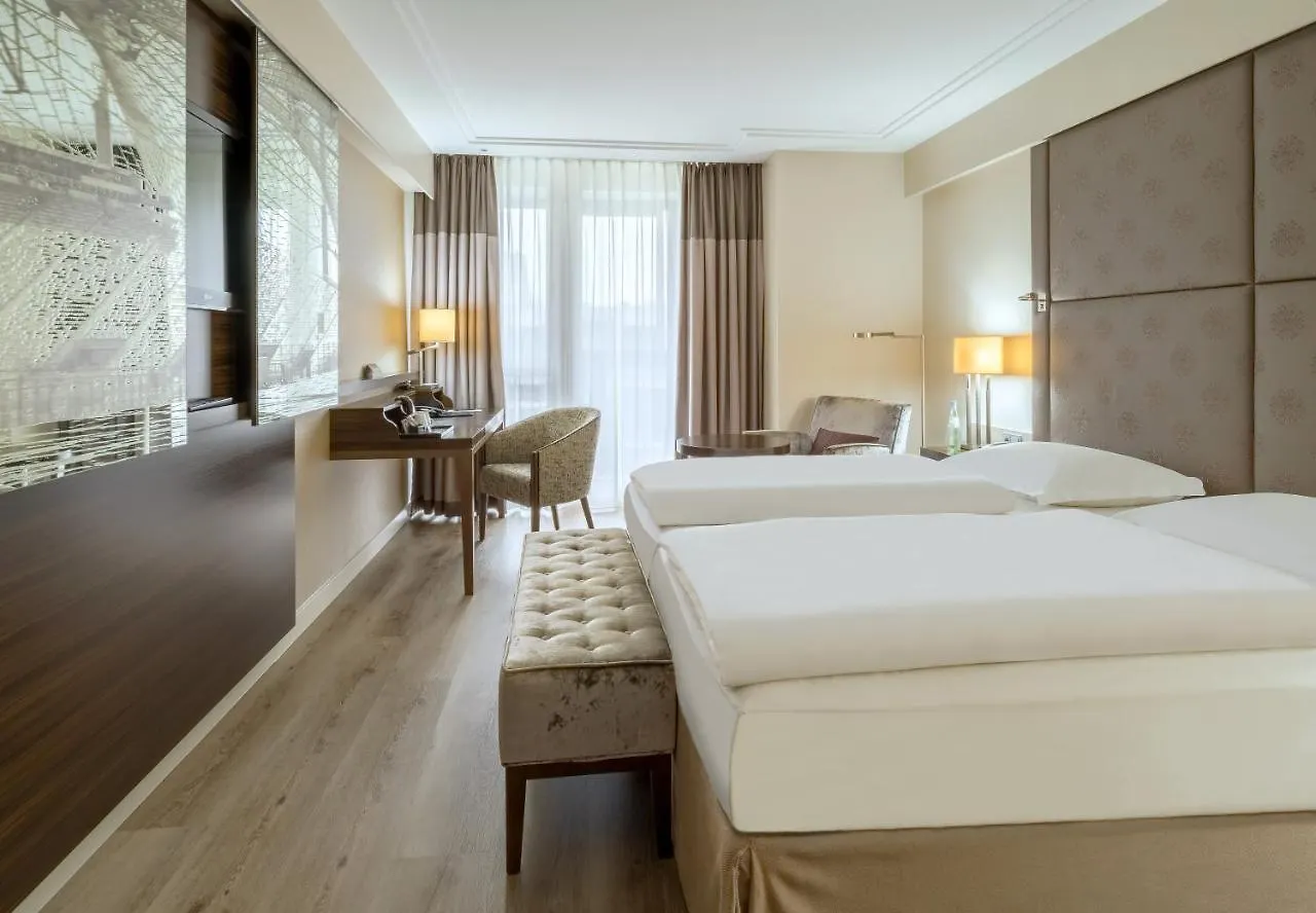 Hotel Pullman Monaco di Baviera 4*,
